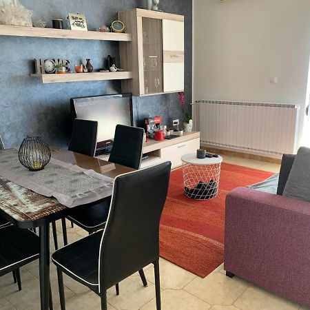 App Maria 1 Daire Zambratija  Dış mekan fotoğraf